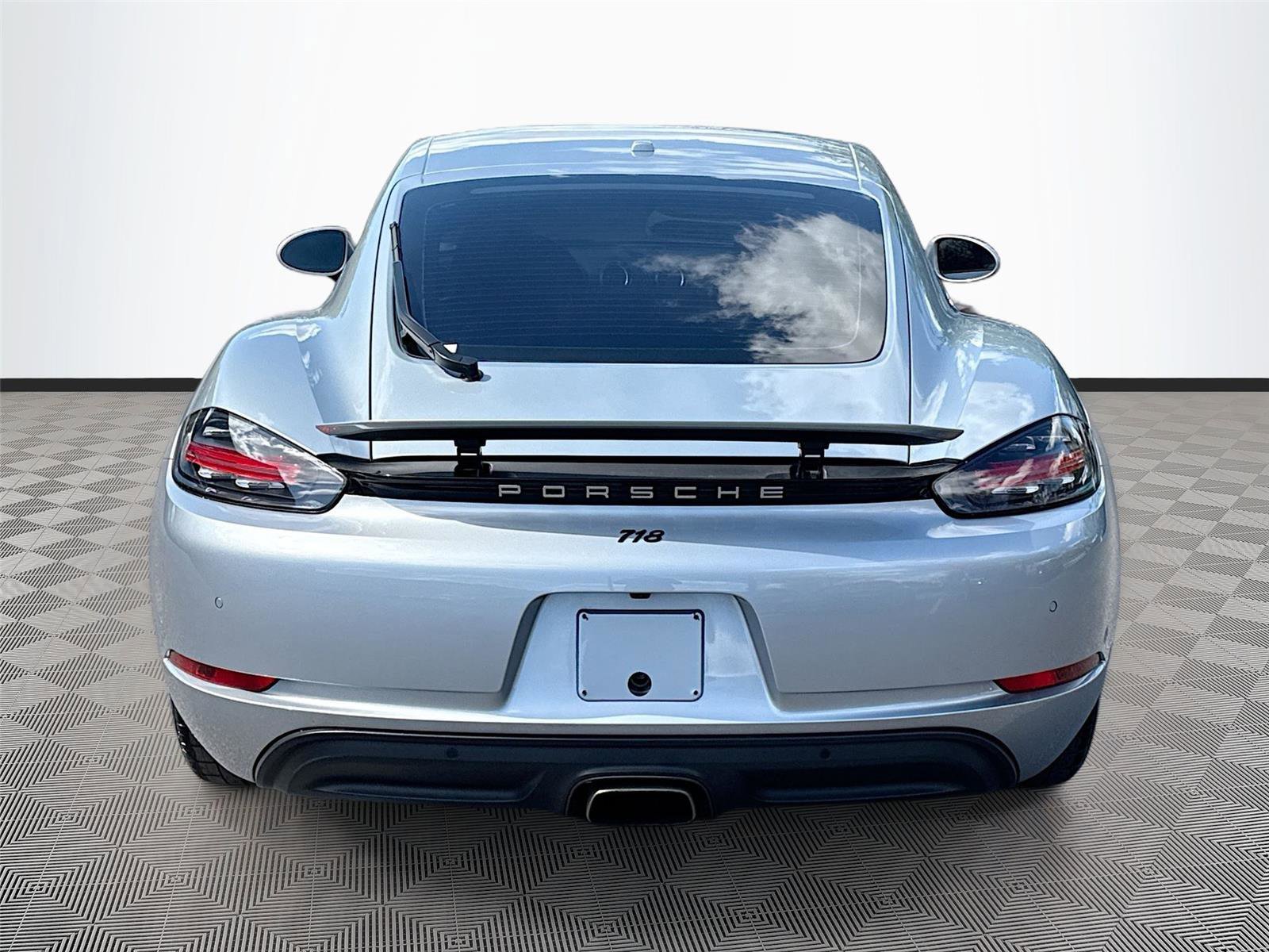 Used 2021 Porsche 718 Cayman image 6