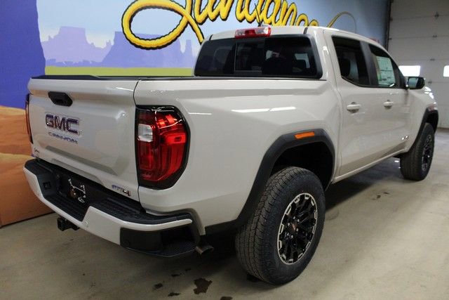 New 2026 GMC Canyon AT4 image 4