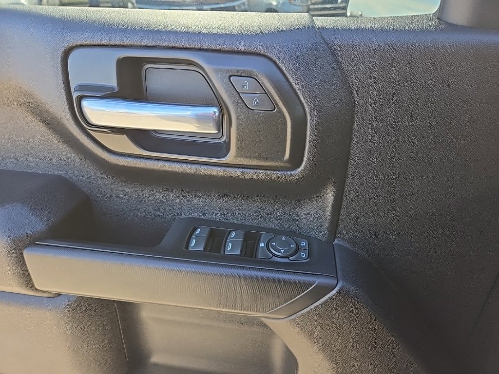 Used 2023 Chevrolet Silverado 1500 Custom Trail Boss image 35