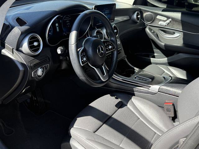 Used 2022 Mercedes-Benz GLC 300 4MATIC image 10