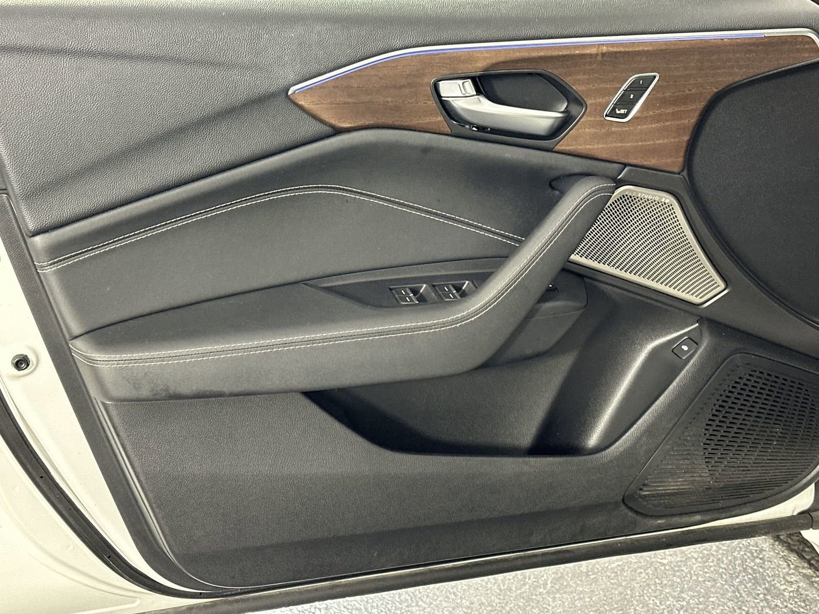 Used 2021 Acura TLX w/ Advance Package image 33