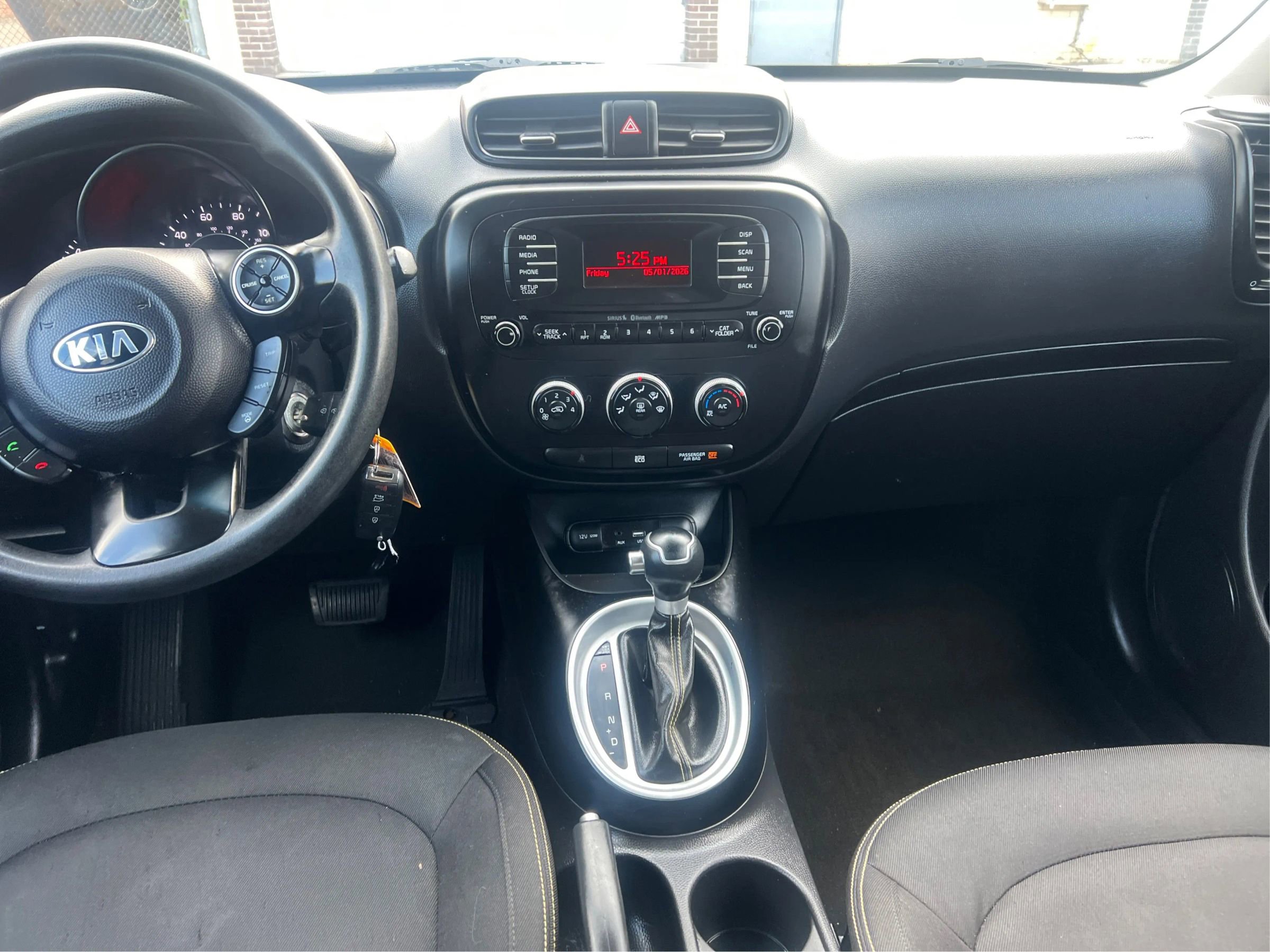 Used 2015 Kia Soul + FWD image 16