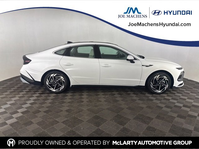 Certified 2025 Hyundai Sonata SEL image 4
