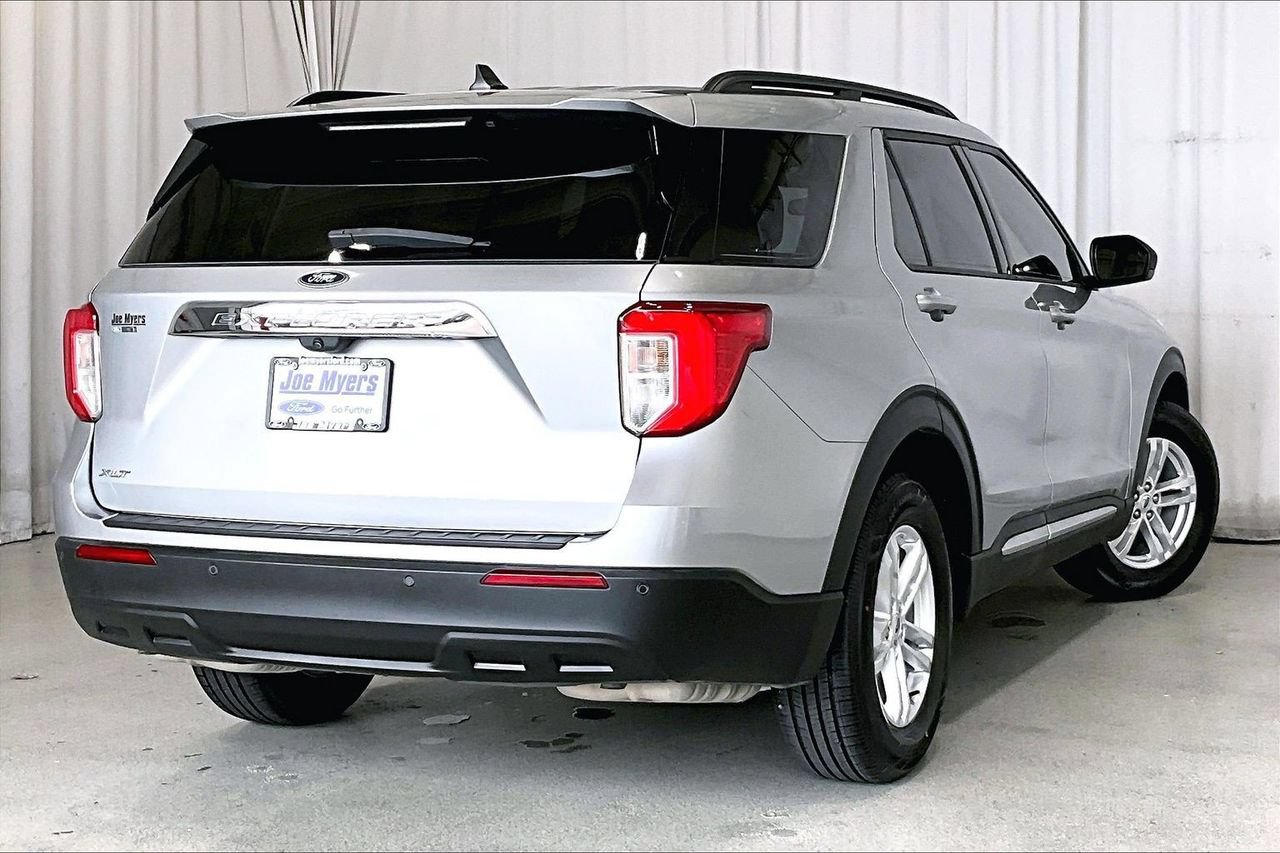 Certified 2023 Ford Explorer XLT RWD image 13