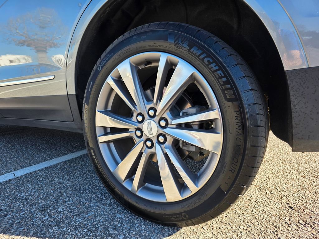 Used 2025 Cadillac XT5 Premium Luxury image 34