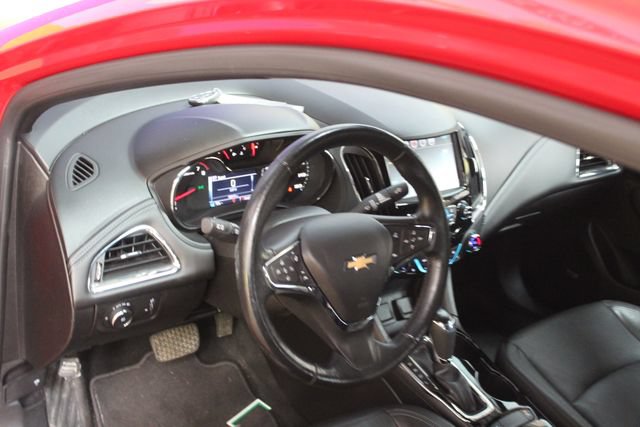 Used 2016 Chevrolet Cruze Premier w/ Premier True North Edition FWD image 14