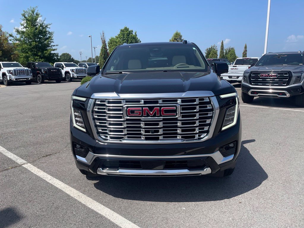 New 2026 GMC Yukon Denali w/ Advanced Technology Package AWD/4WD image 2