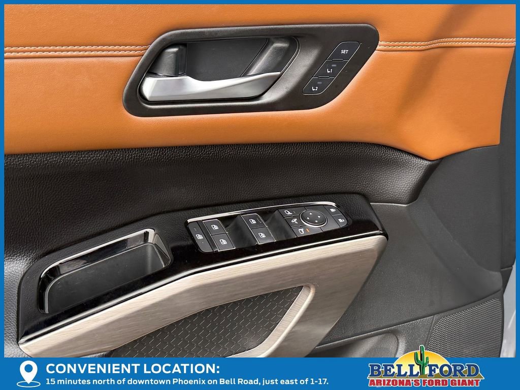 Used 2024 Nissan Pathfinder Platinum image 20