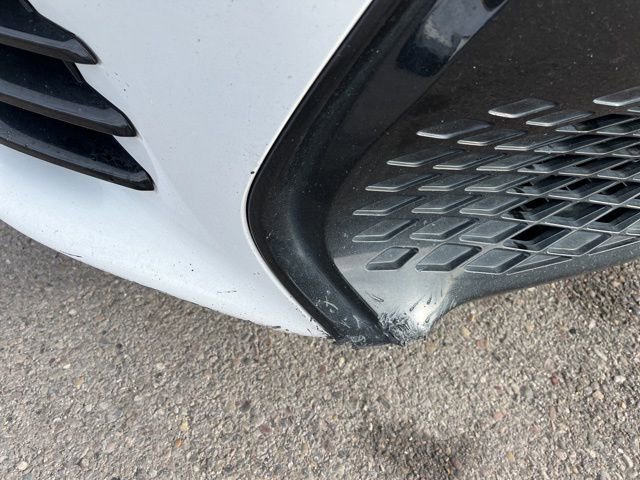 Used 2018 Toyota Corolla SE w/ Protection Package FWD image 4