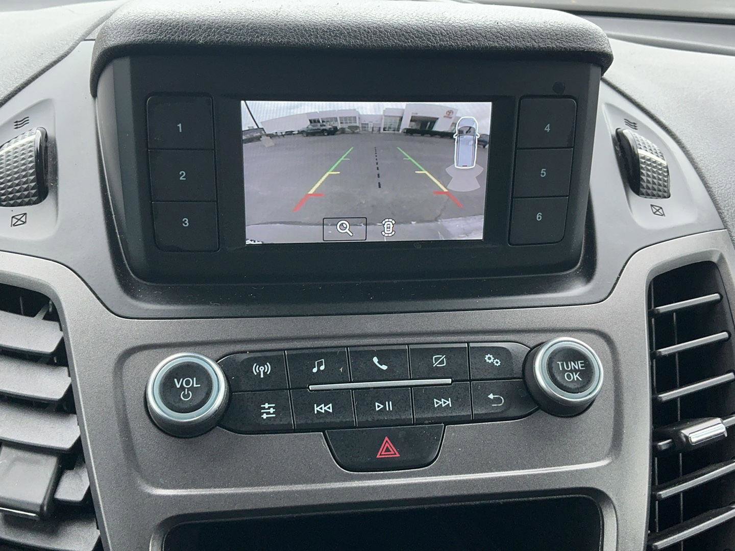 Used 2020 Ford Transit Connect XL image 18