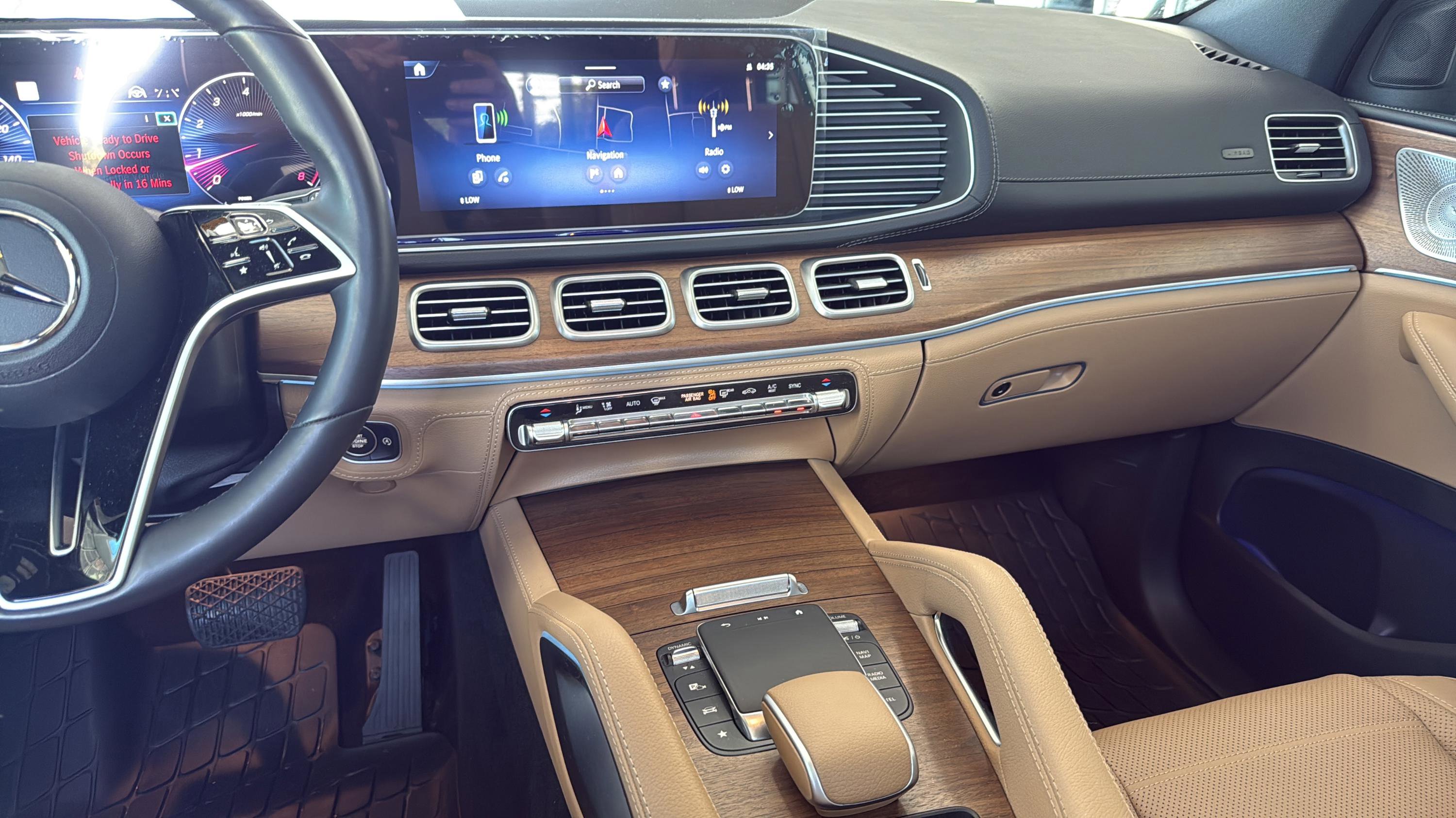 Certified 2024 Mercedes-Benz GLE 450 4MATIC image 39