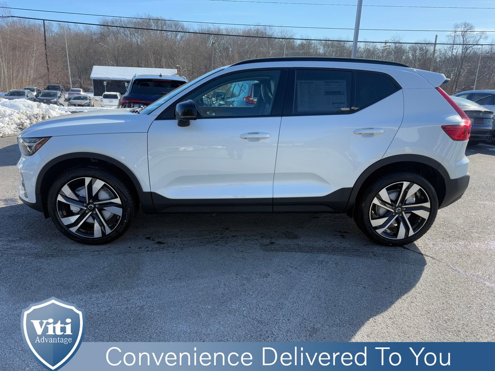 New 2026 Volvo XC40 B5 Plus w/ Climate Package image 5