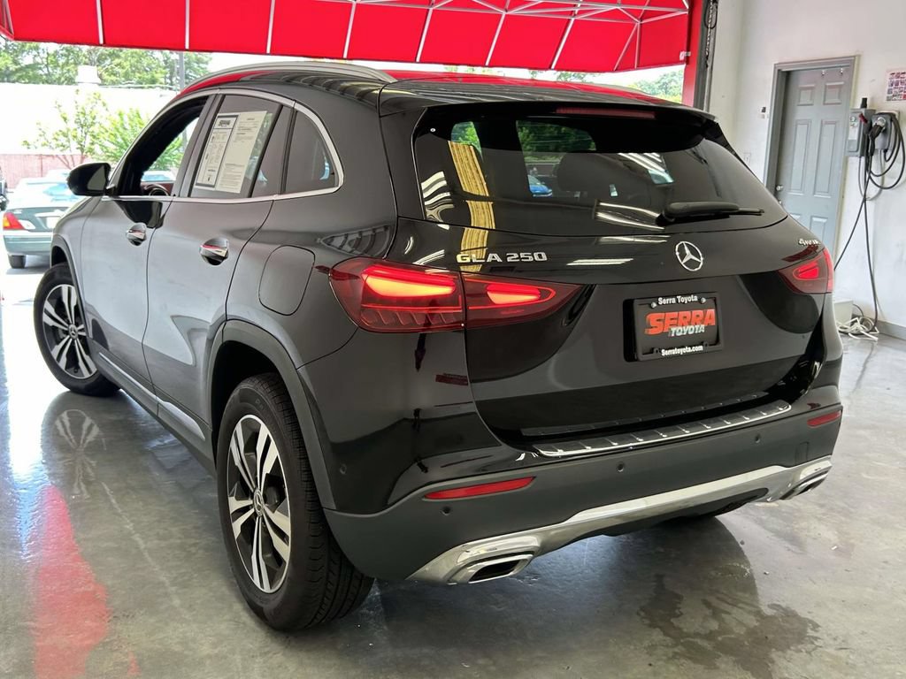 Used 2025 Mercedes-Benz GLA 250 4MATIC image 5