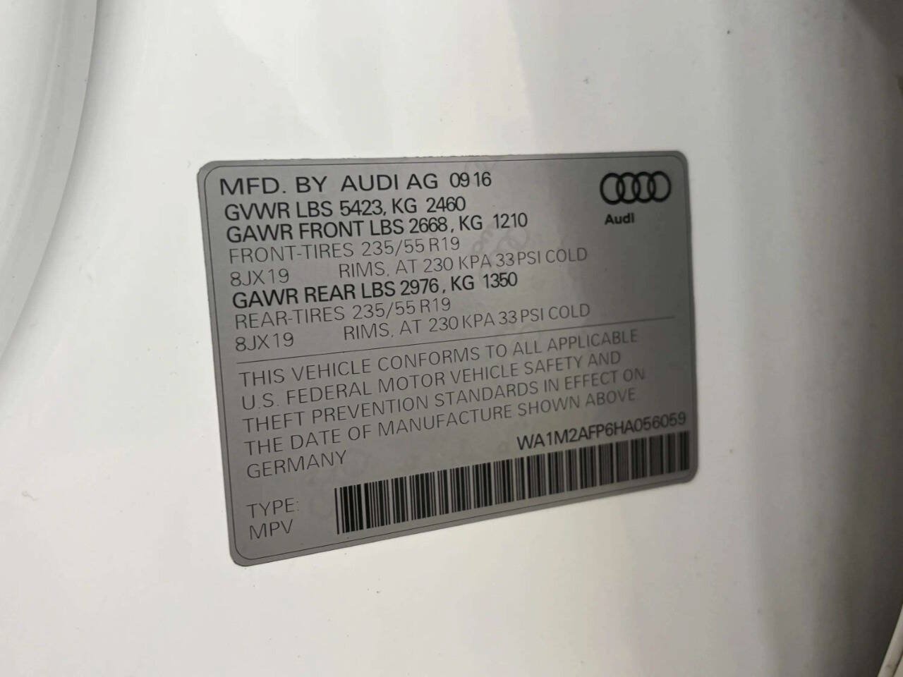 Used 2017 Audi Q5 2.0T Premium Plus w/ Technology Package AWD/4WD image 37