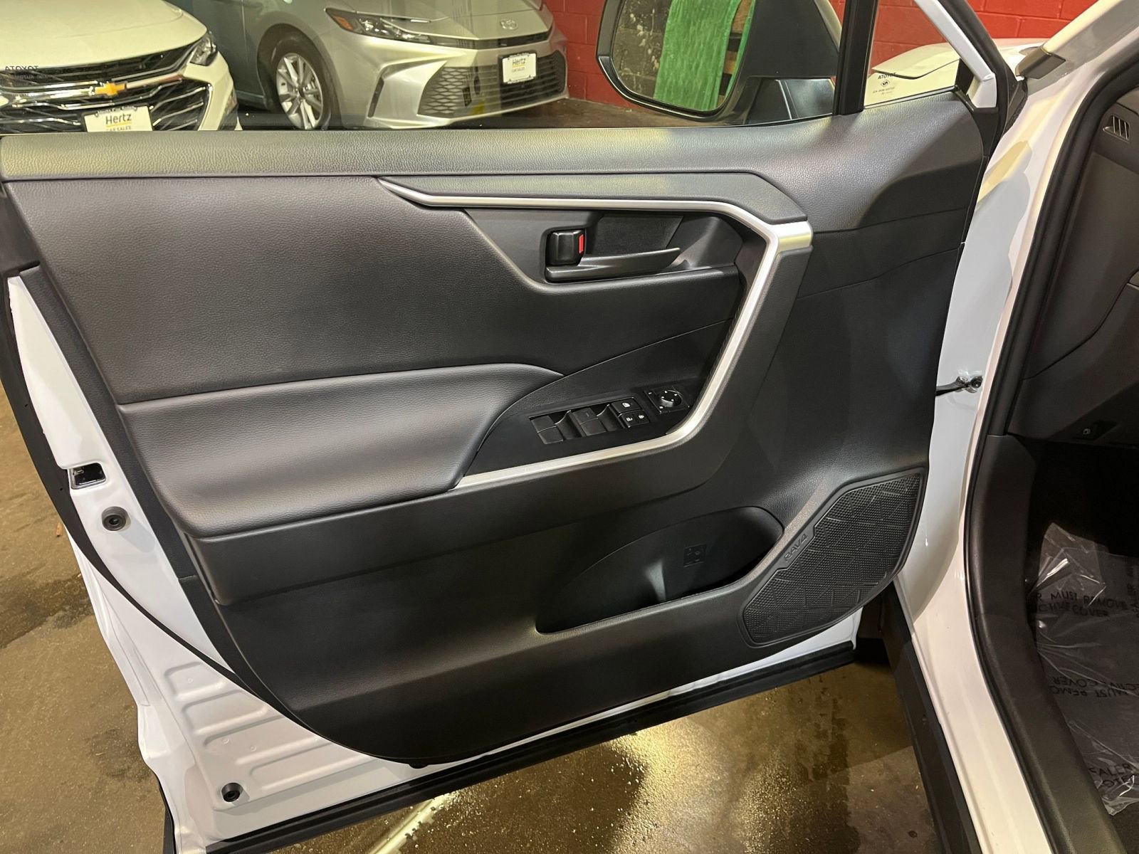 Used 2025 Toyota RAV4 LE image 21