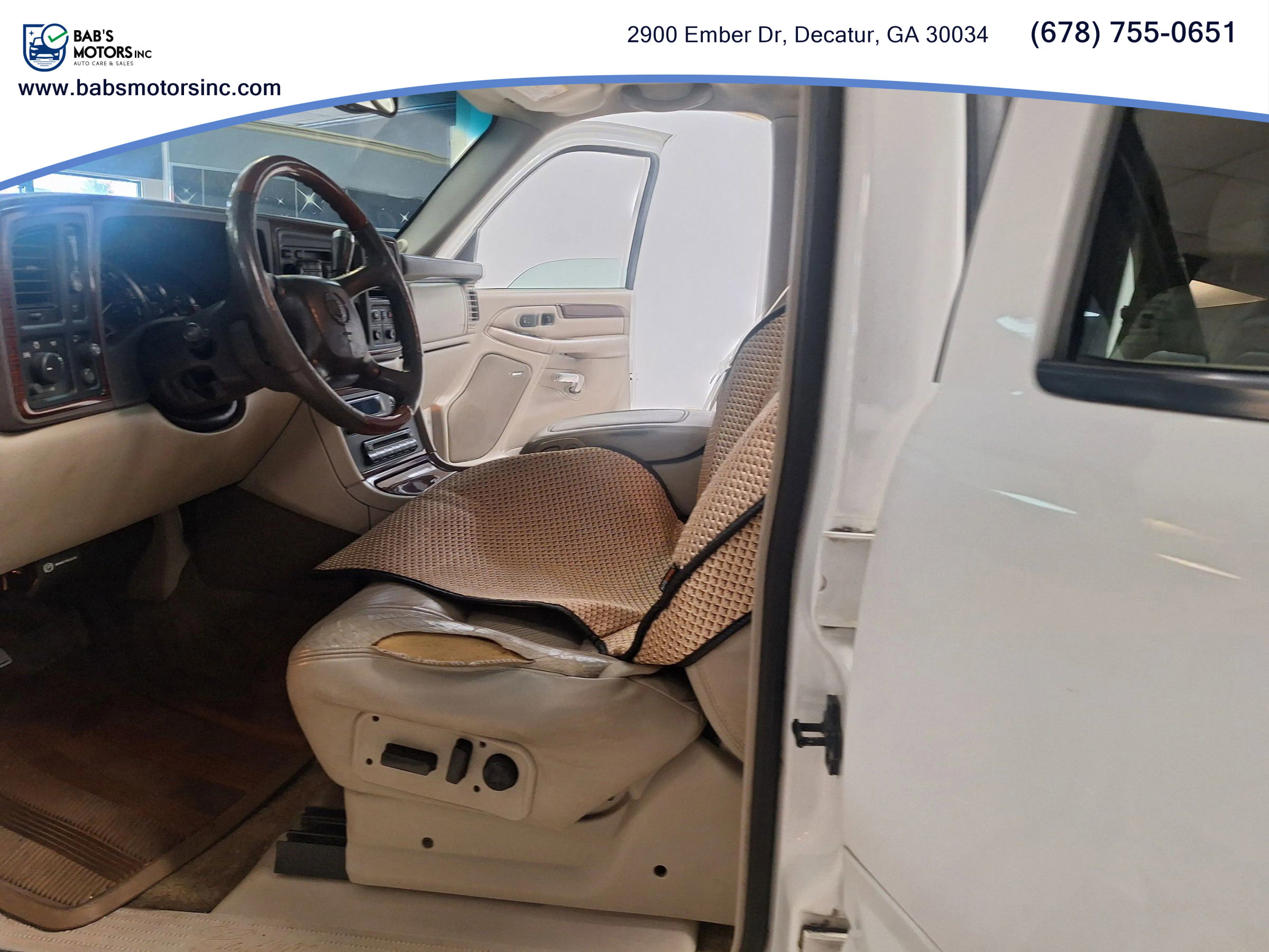 Used 2002 Cadillac Escalade AWD image 15