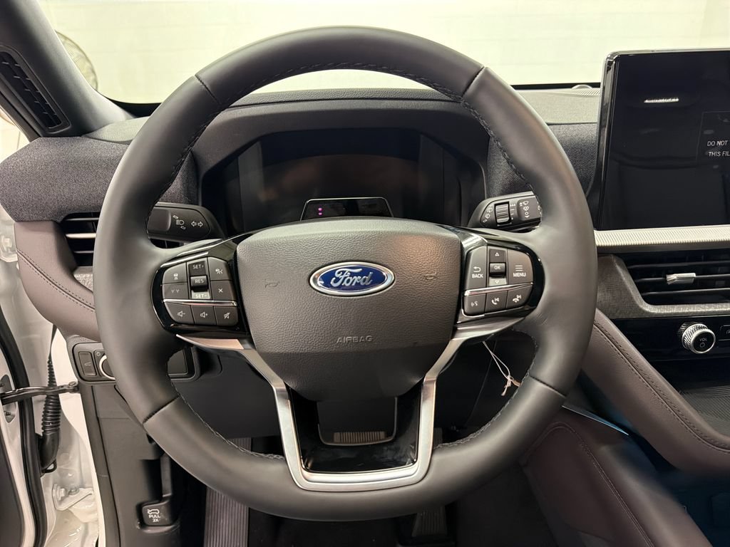 New 2027 Ford Explorer Platinum RWD image 17