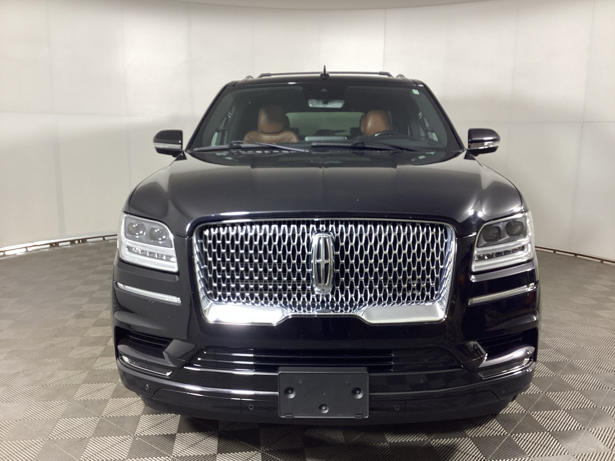 Used 2021 Lincoln Navigator L Reserve AWD/4WD image 6