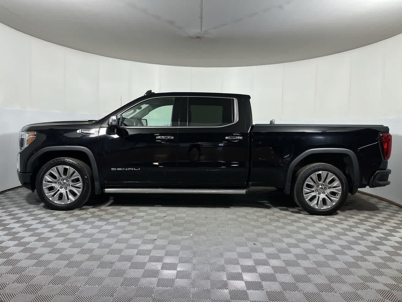 Used 2021 GMC Sierra 1500 Denali w/ Denali Ultimate Package AWD/4WD image 5