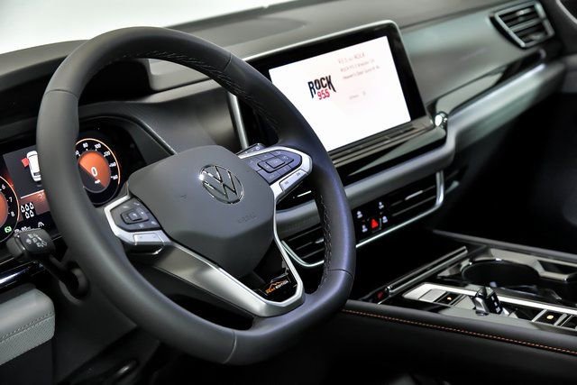 New 2026 Volkswagen Atlas Peak Edition AWD/4WD image 10