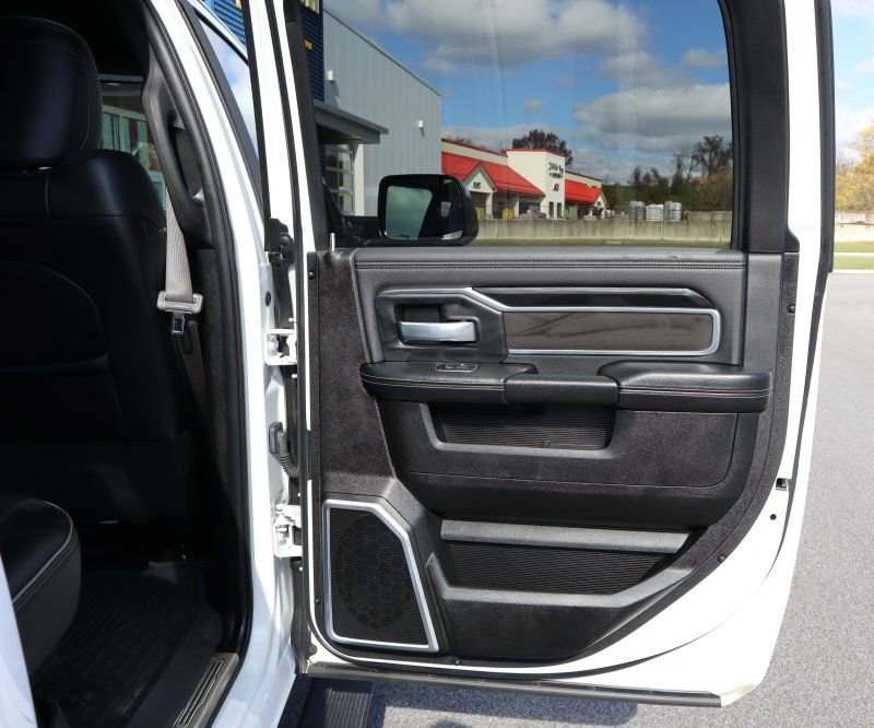 Used 2022 RAM 2500 Laramie w/ Night Edition image 19