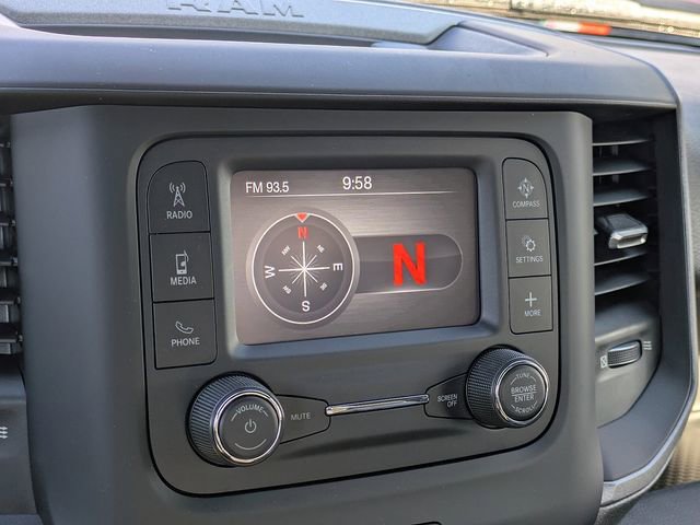 Used 2024 RAM 2500 Tradesman w/ Chrome Appearance Group image 21