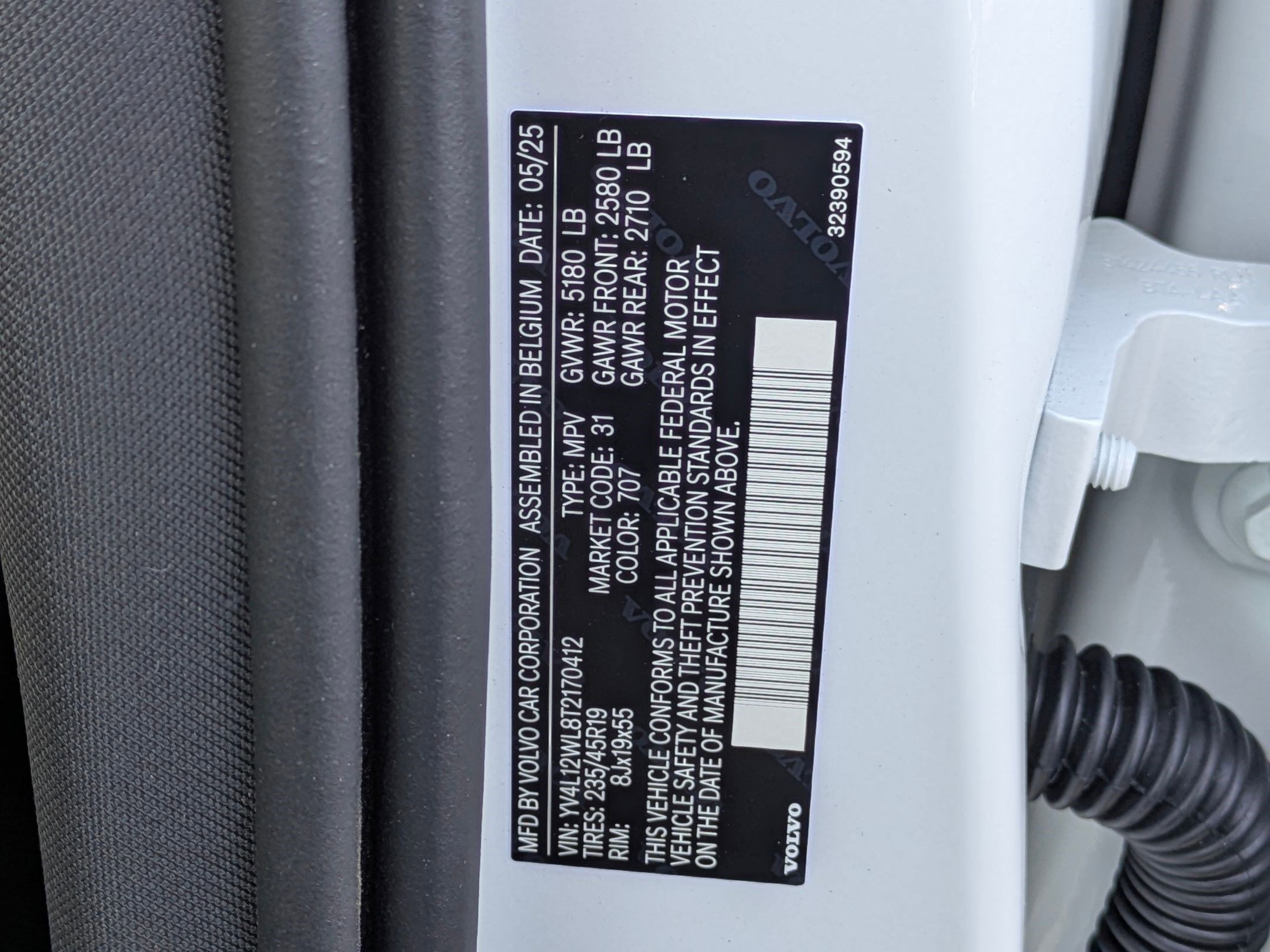 New 2026 Volvo V60 B5 Cross Country Ultra w/ Protection Package Premier image 29