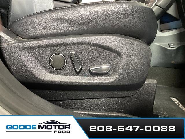 Certified 2019 Ford Edge Titanium image 24