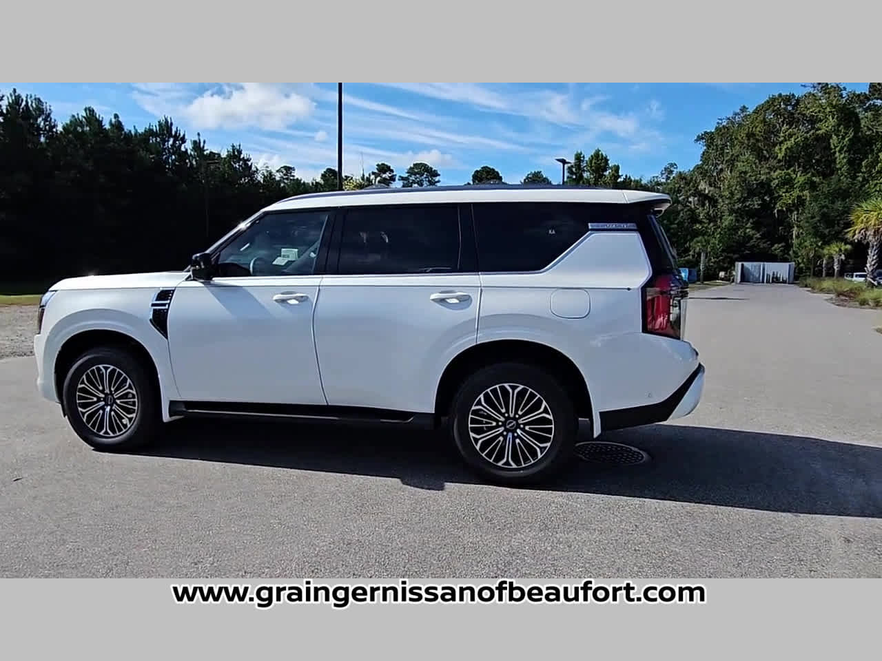 New 2026 Nissan Armada Platinum image 28