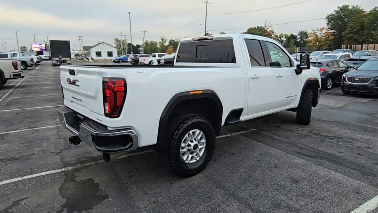 Certified 2022 GMC Sierra 2500 SLE w/ SLE Convenience Package AWD/4WD image 9