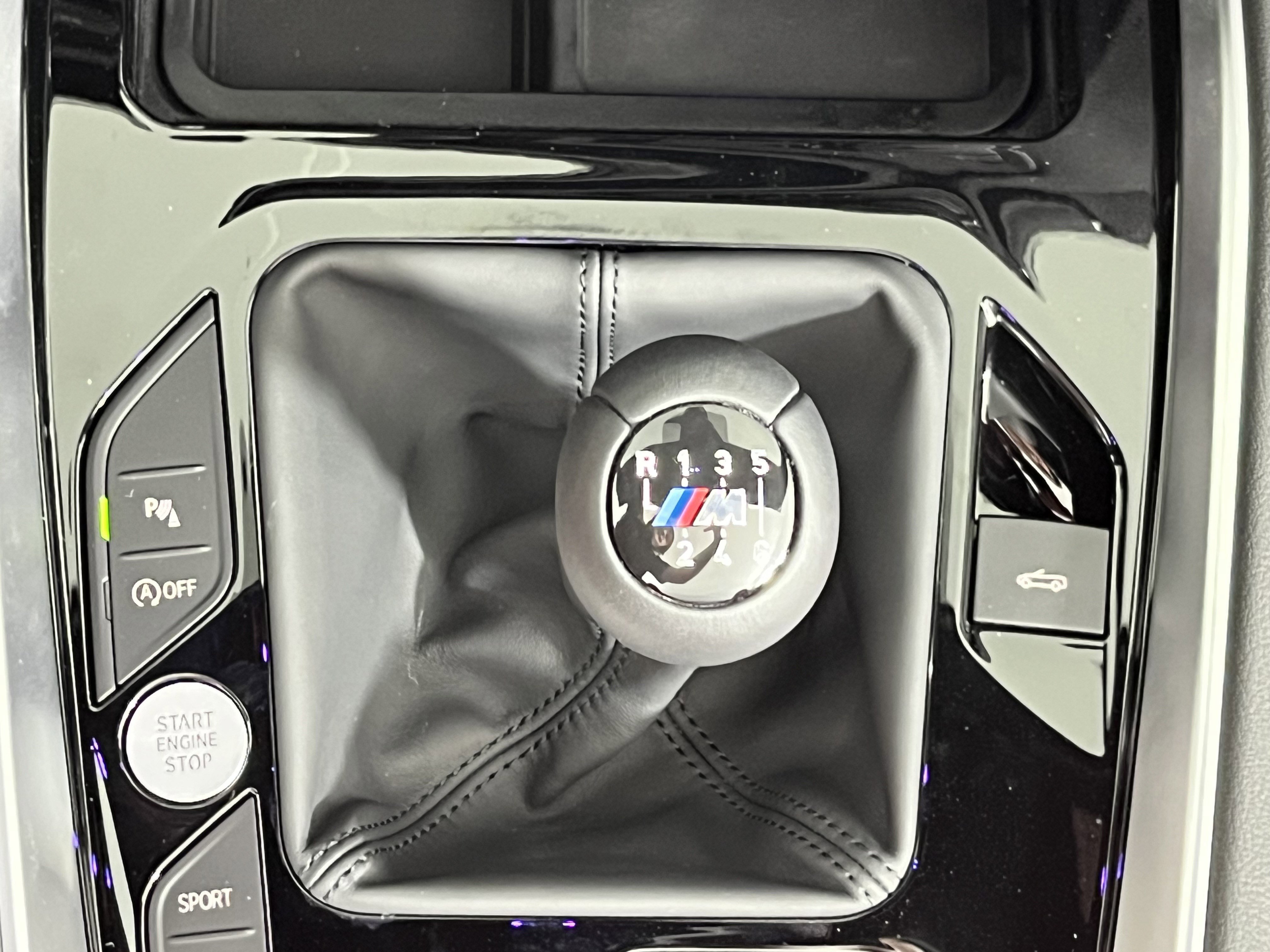 Used 2026 BMW Z4 M40i w/ Premium Package image 18