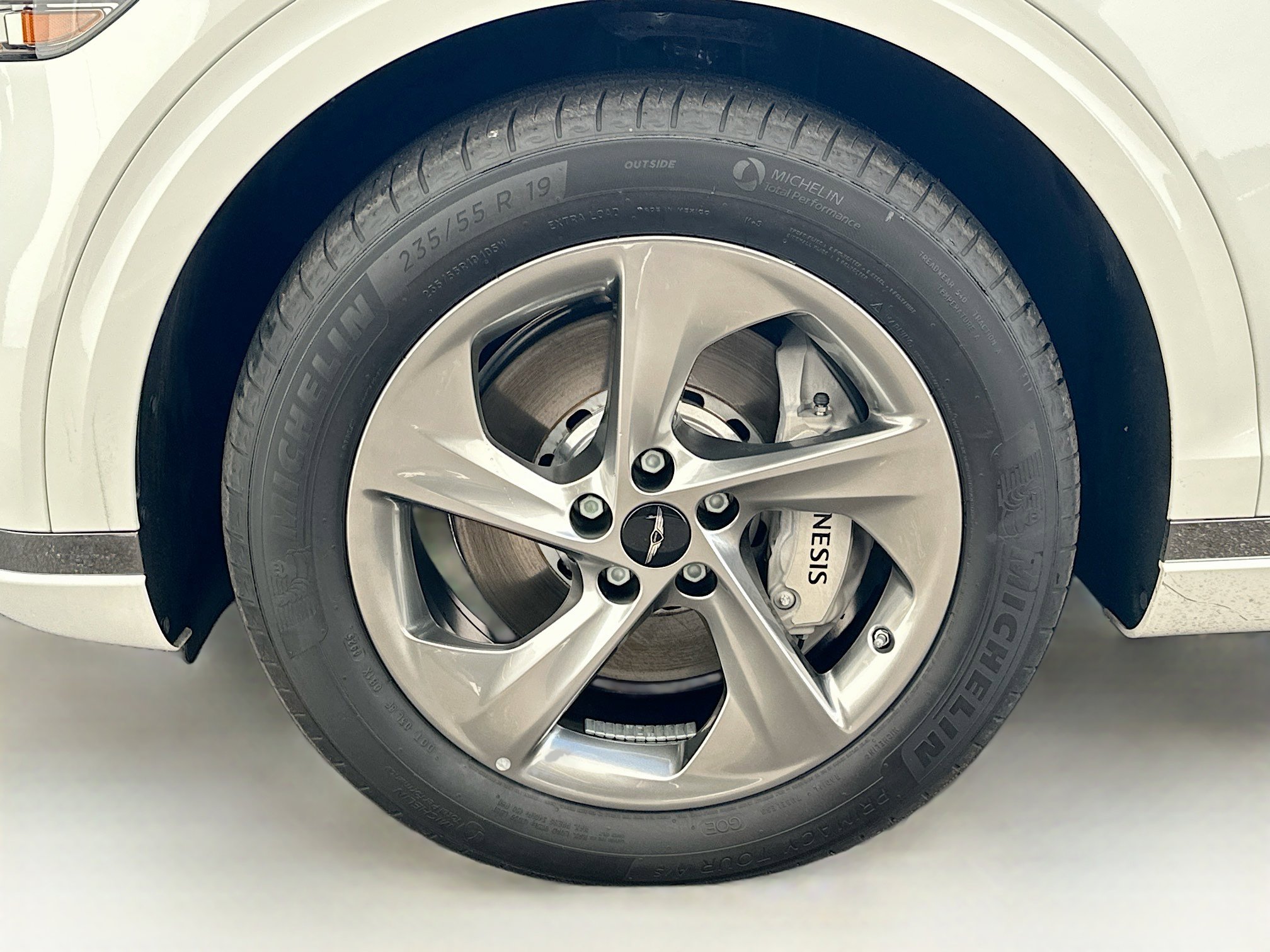 Used 2026 Genesis GV70 2.5T image 37