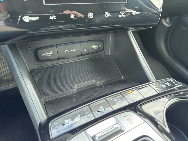 Used 2024 Hyundai Tucson Limited image 11