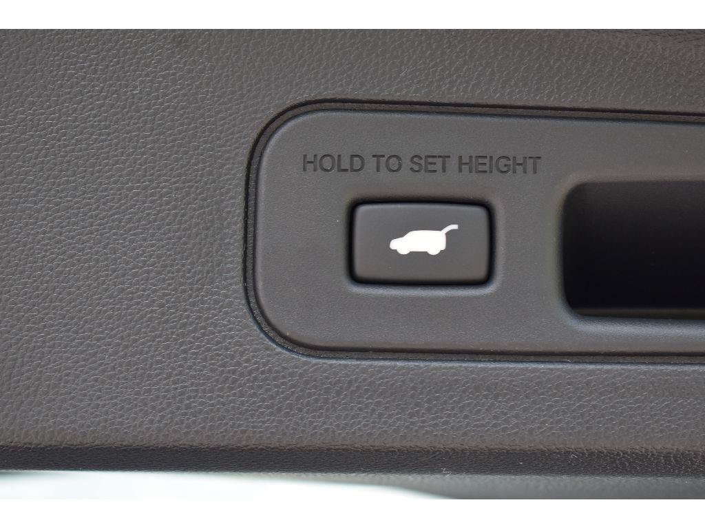 New 2026 Acura MDX FWD image 36