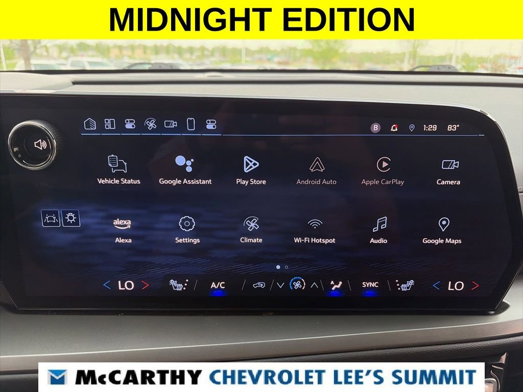 Used 2024 Chevrolet Traverse LS w/ Midnight/Sport Edition image 6