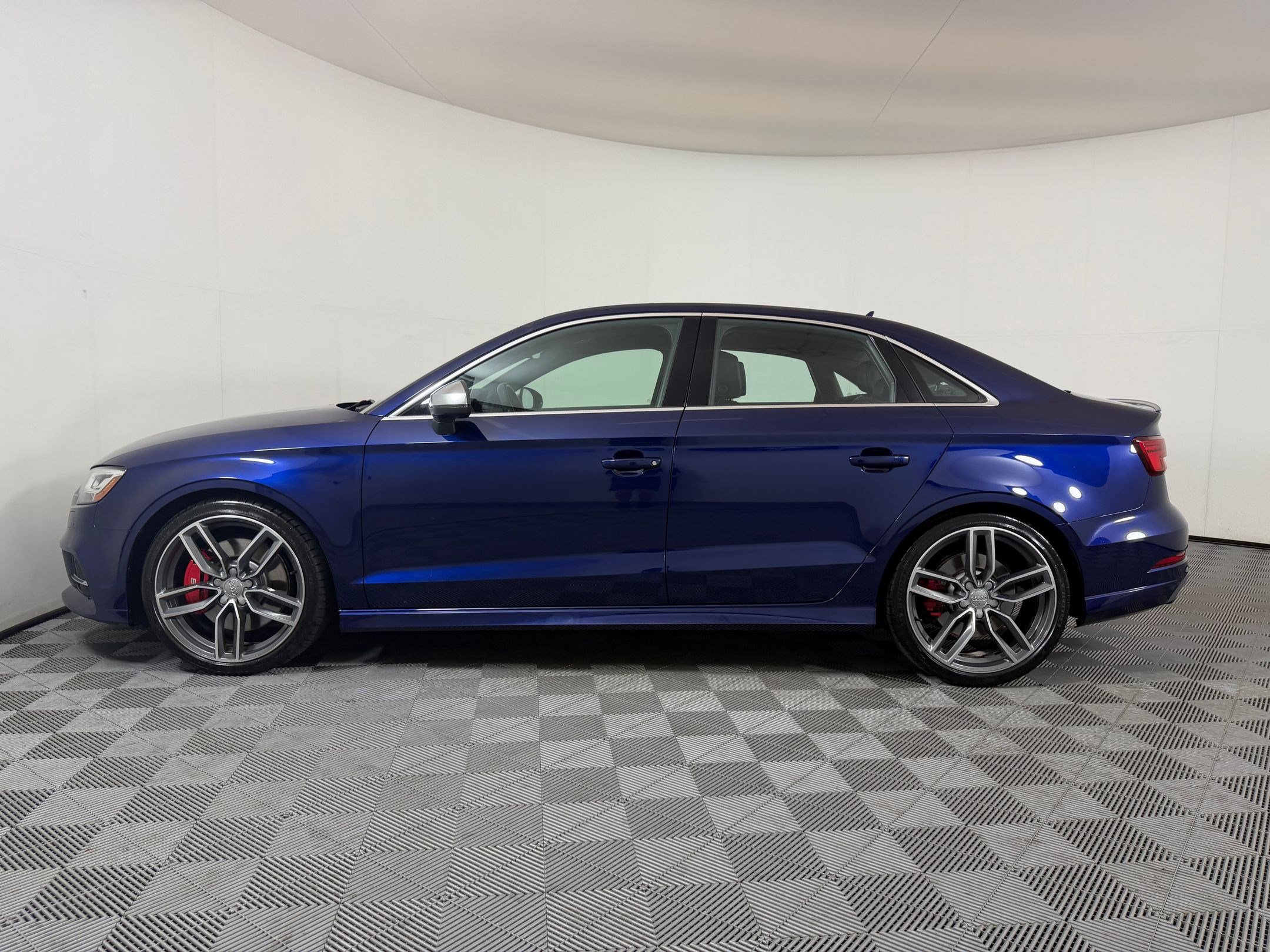 Used 2018 Audi S3 Premium Plus w/ Technology Package AWD/4WD image 2