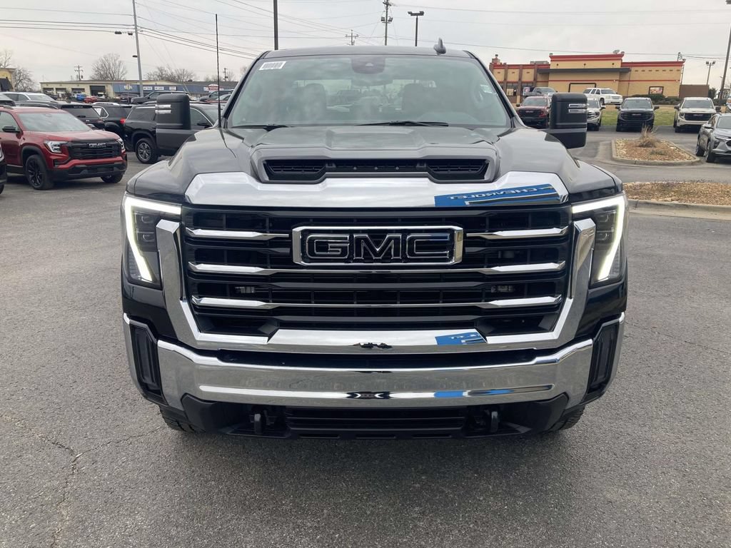 New 2026 GMC Sierra 3500 SLE AWD/4WD image 9