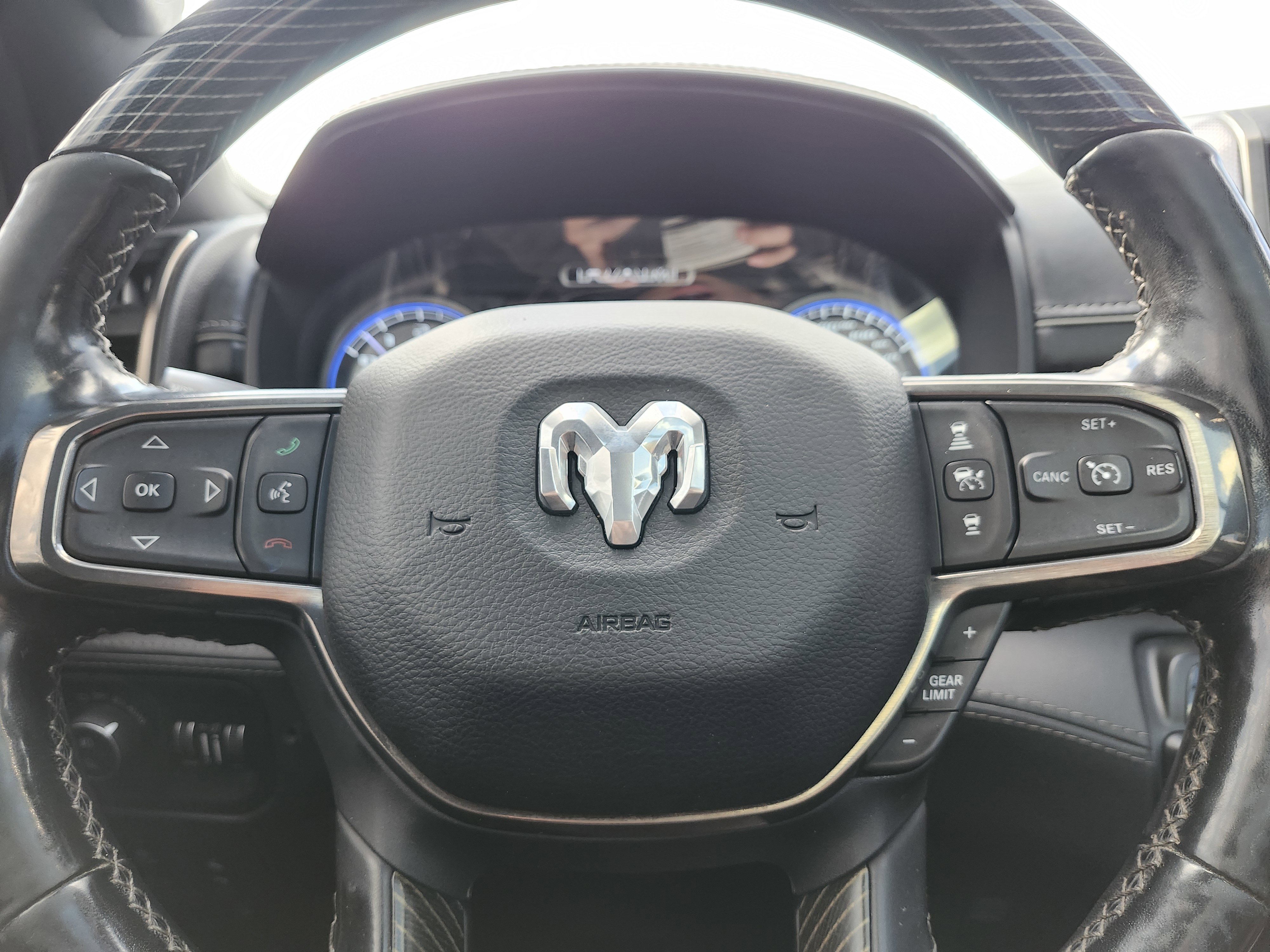 Used 2019 RAM 1500 Limited image 31
