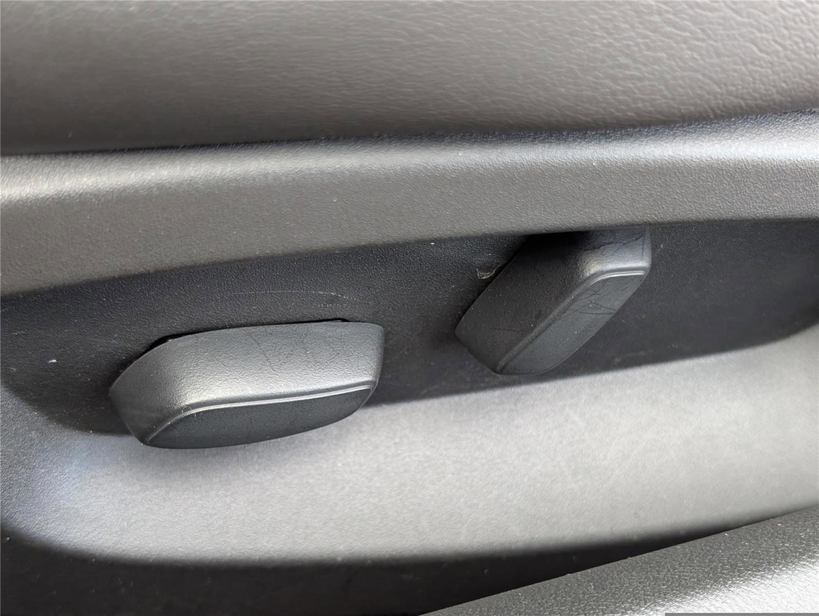 Used 2019 Chevrolet Corvette Stingray Convertible w/ 1LT image 20