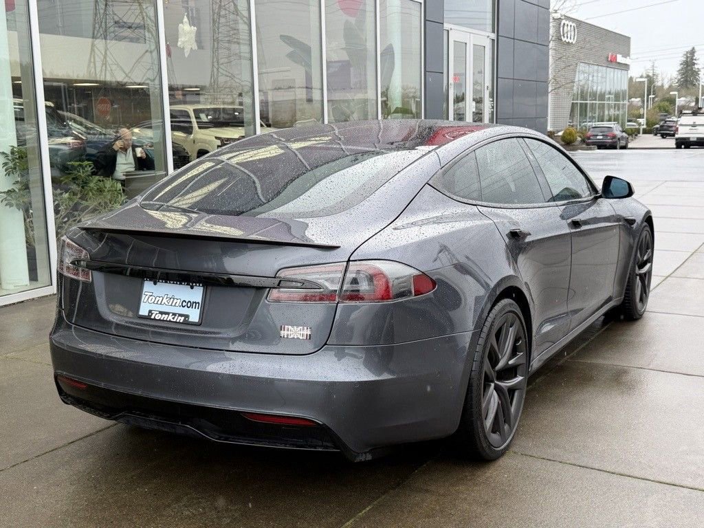 Used 2021 Tesla Model S Plaid image 9