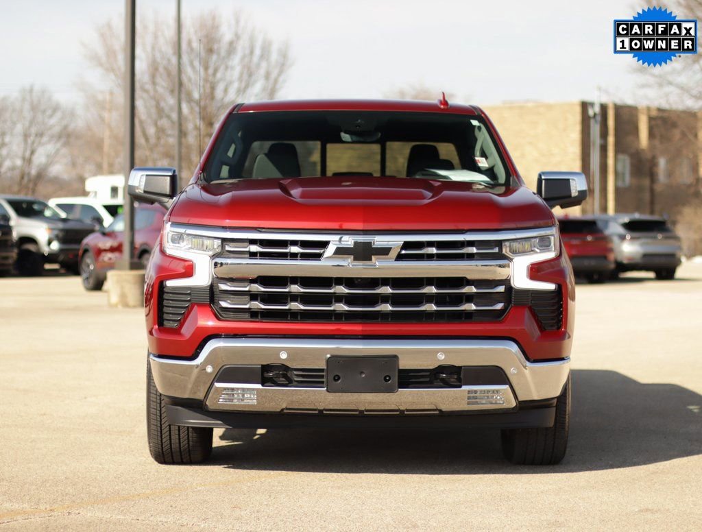 Used 2024 Chevrolet Silverado 1500 LTZ w/ Technology Package image 2
