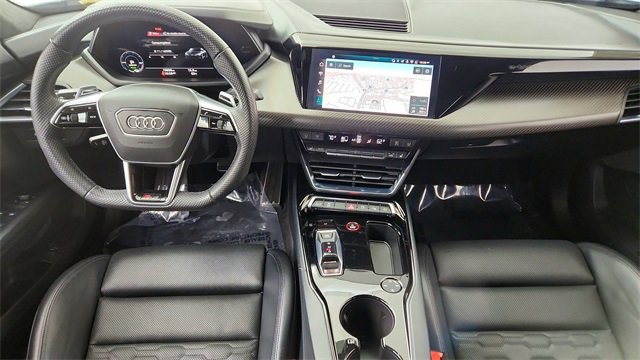 Used 2022 Audi RS e-tron GT w/ Carbon Performance Package image 37