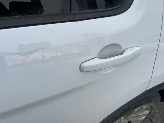 Used 2016 Ford Explorer XLT w/ Equipment Group 202A image 20