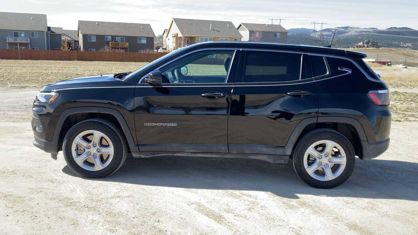 Used 2024 Jeep Compass Sport image 6