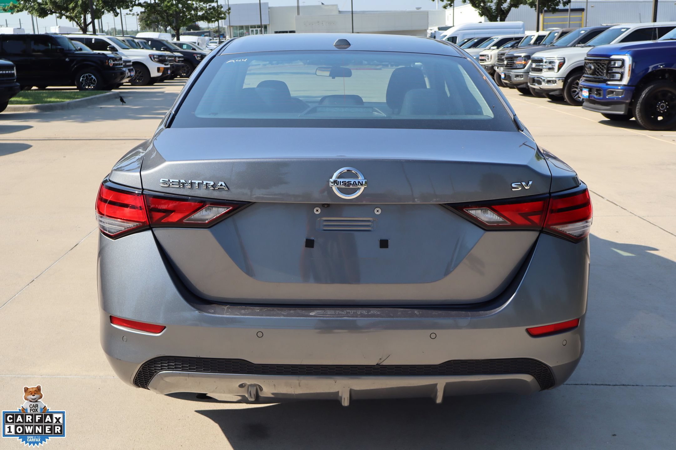 Used 2023 Nissan Sentra SV FWD image 4