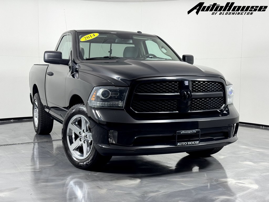 Used 2014 RAM 1500 Express RWD image 1