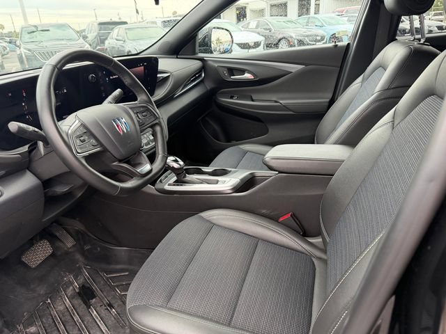Used 2025 Buick Envista Preferred w/ Convenience I Package FWD image 12