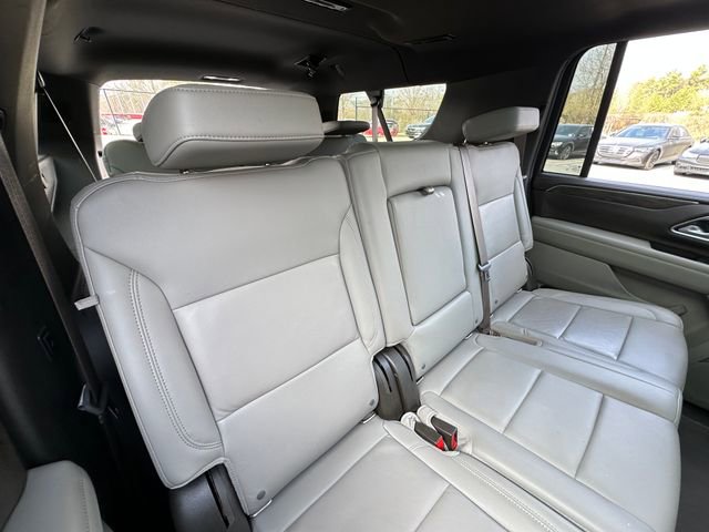 Used 2021 Chevrolet Suburban LT w/ LT Signature Package RWD image 41