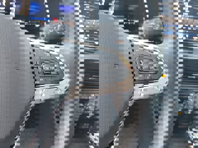 Used 2023 Volkswagen Jetta SE w/ Panoramic Sunroof Package image 29