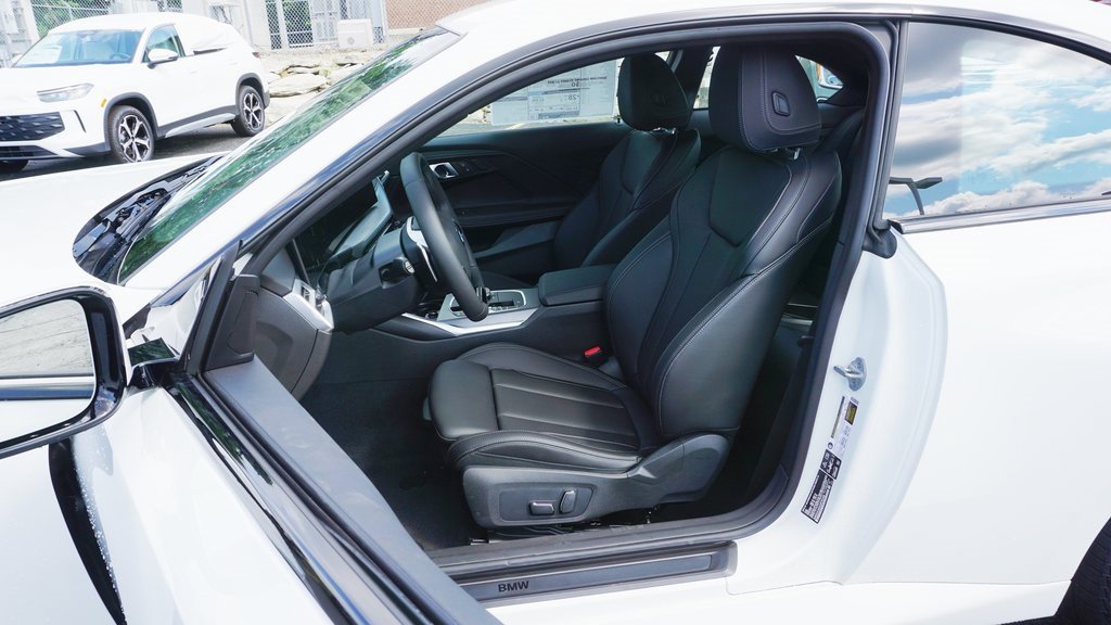 New 2025 BMW 230i xDrive Coupe w/ Convenience Package image 7